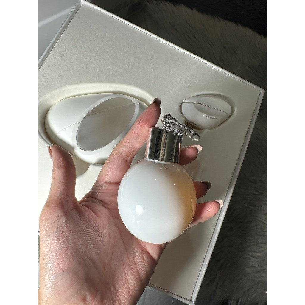 ORIG & IMPORTED Ariana Grande MOD Vanilla Perfumed Bath & Shower Gel Travel size 75ML/0.25oz