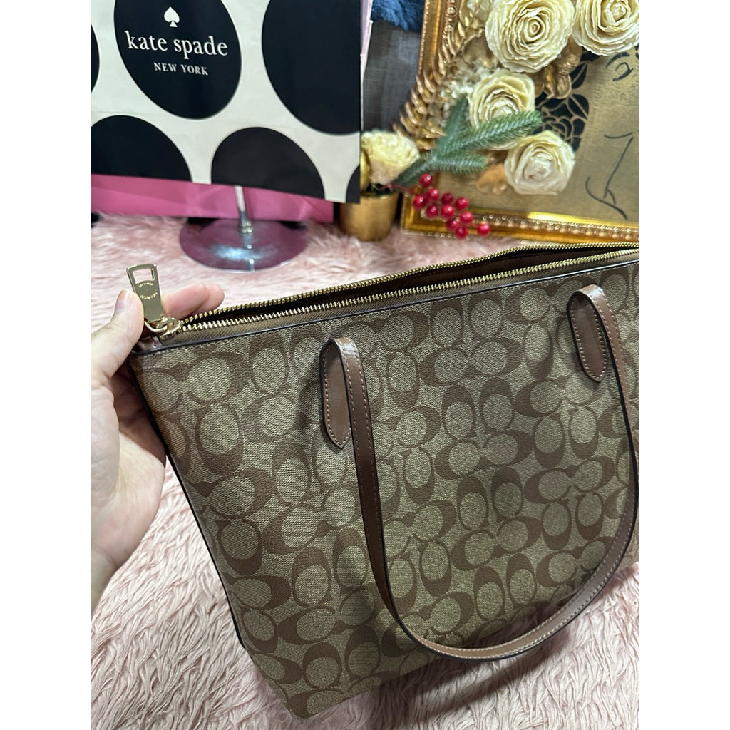 ORIG Preloved CCH Zip Top Medium Tote Bag Khaki Brown