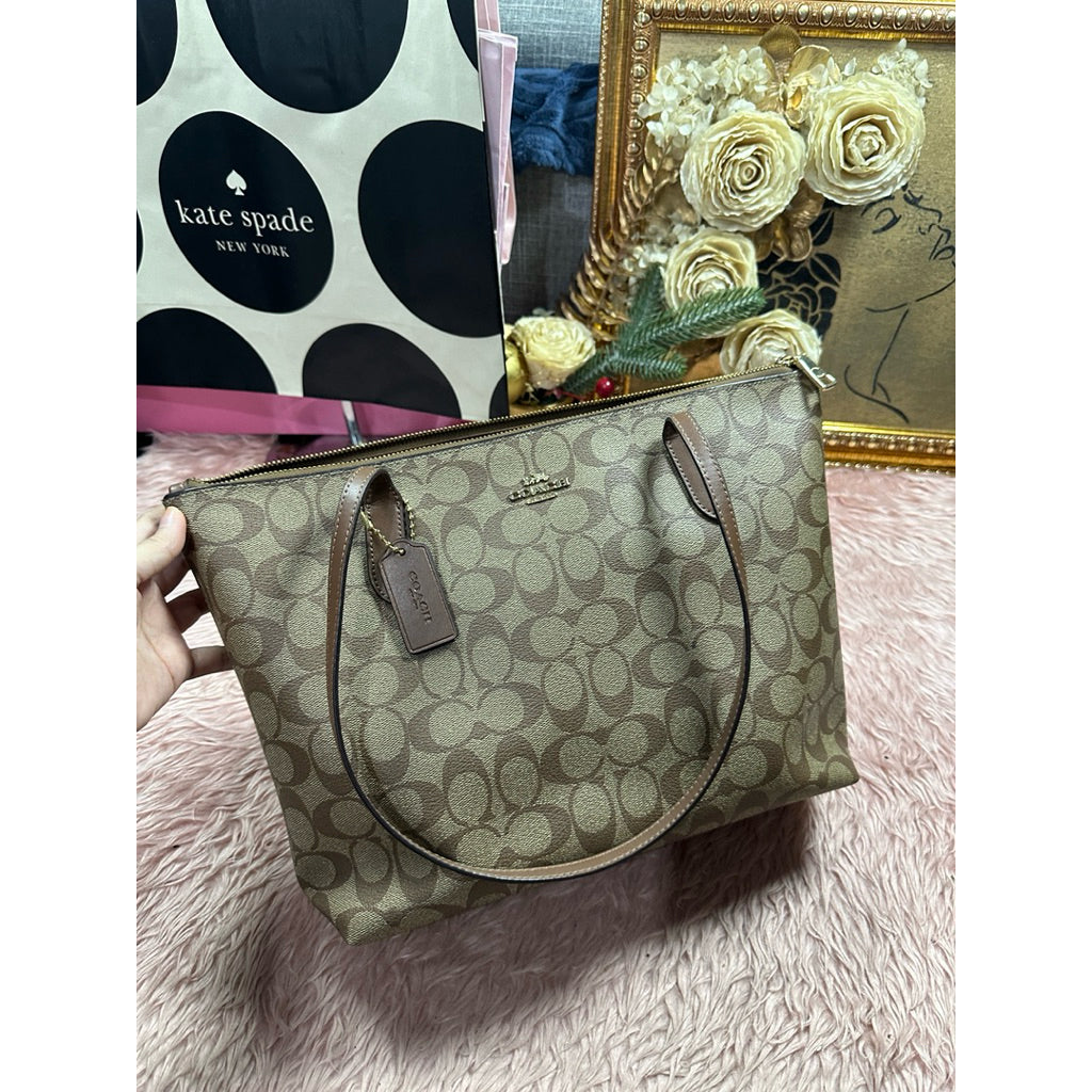 ORIG Preloved CCH Zip Top Medium Tote Bag Khaki Brown