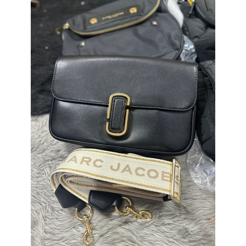 AUTHENTIC/ORIGINAL MJ The J Marc Shoulder Bag Black