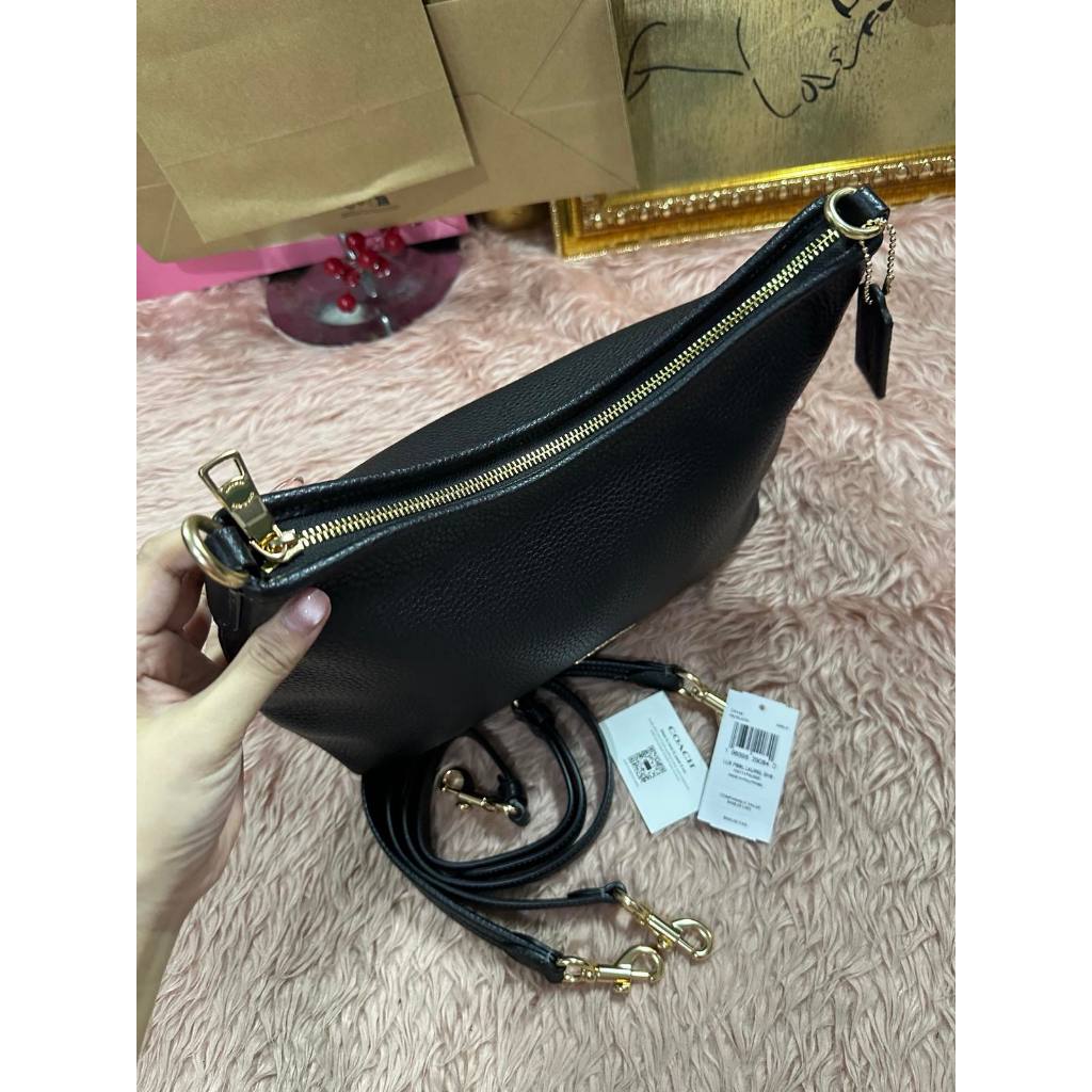 ORIG & IMPORTED CCH Laurel Shoulder Black Bag