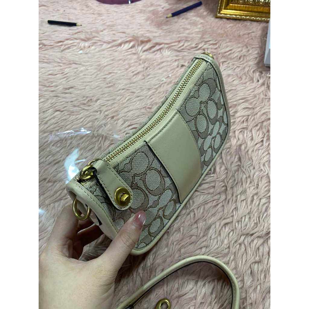 ORIG Preloved CCH Swinger Small Beige Bag 20 In Signature Jacquard