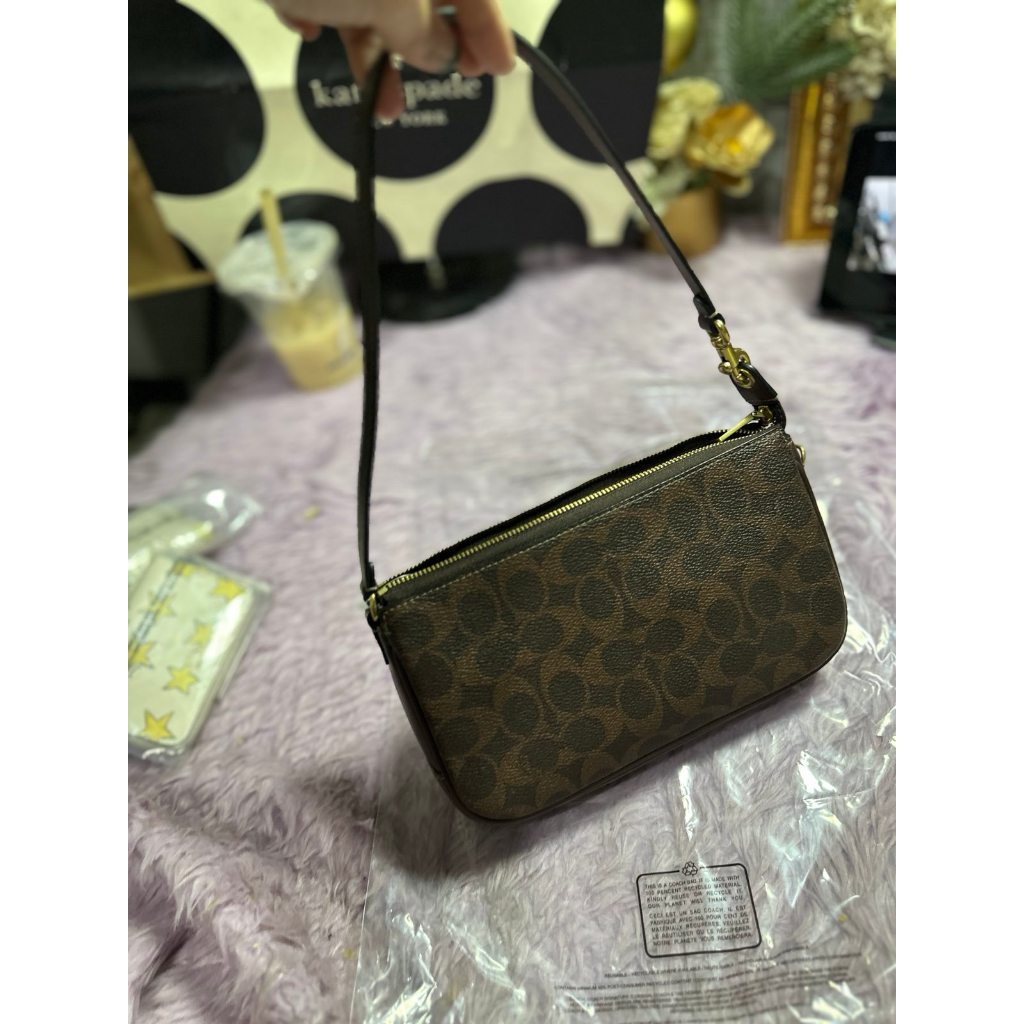 ORIG & IMPORTED CCH Retail Plaza 18 and 22 Small Shoulder Bag Maple Brown