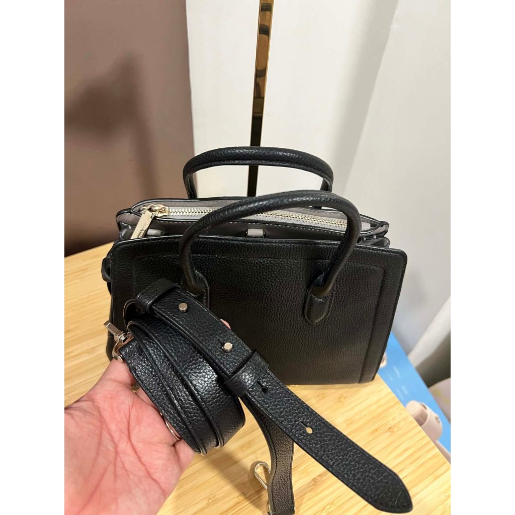 ORIG Preloved KS Knott Medium Zip-top Satchel Black Bag
