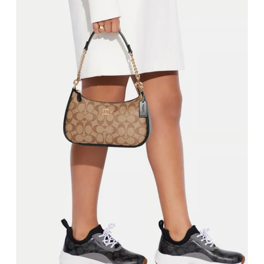 ORIG & IMPORTED CCH Teri Shoulder Bag in Khaki/Black