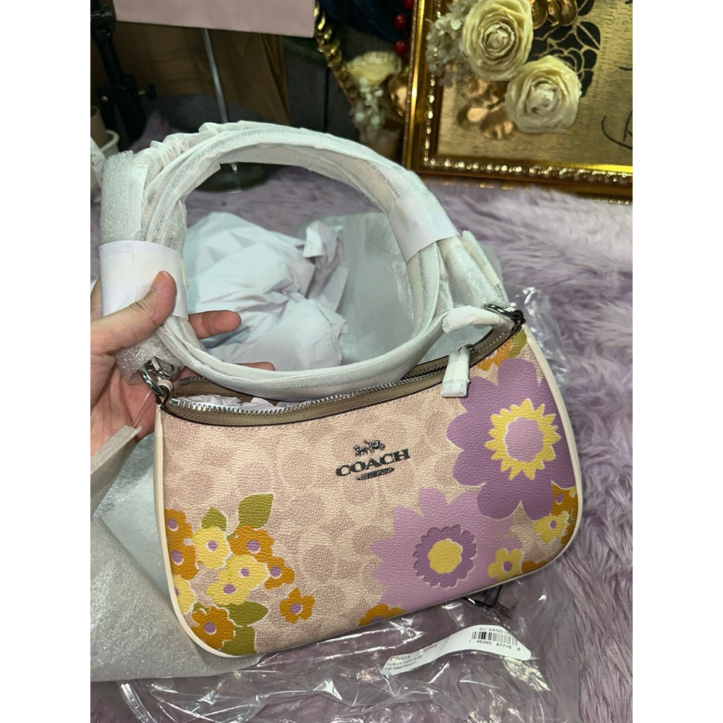 ORIG & IMPORTED CCH Teri Shoulder Bag In Signature Canvas With Floral Print