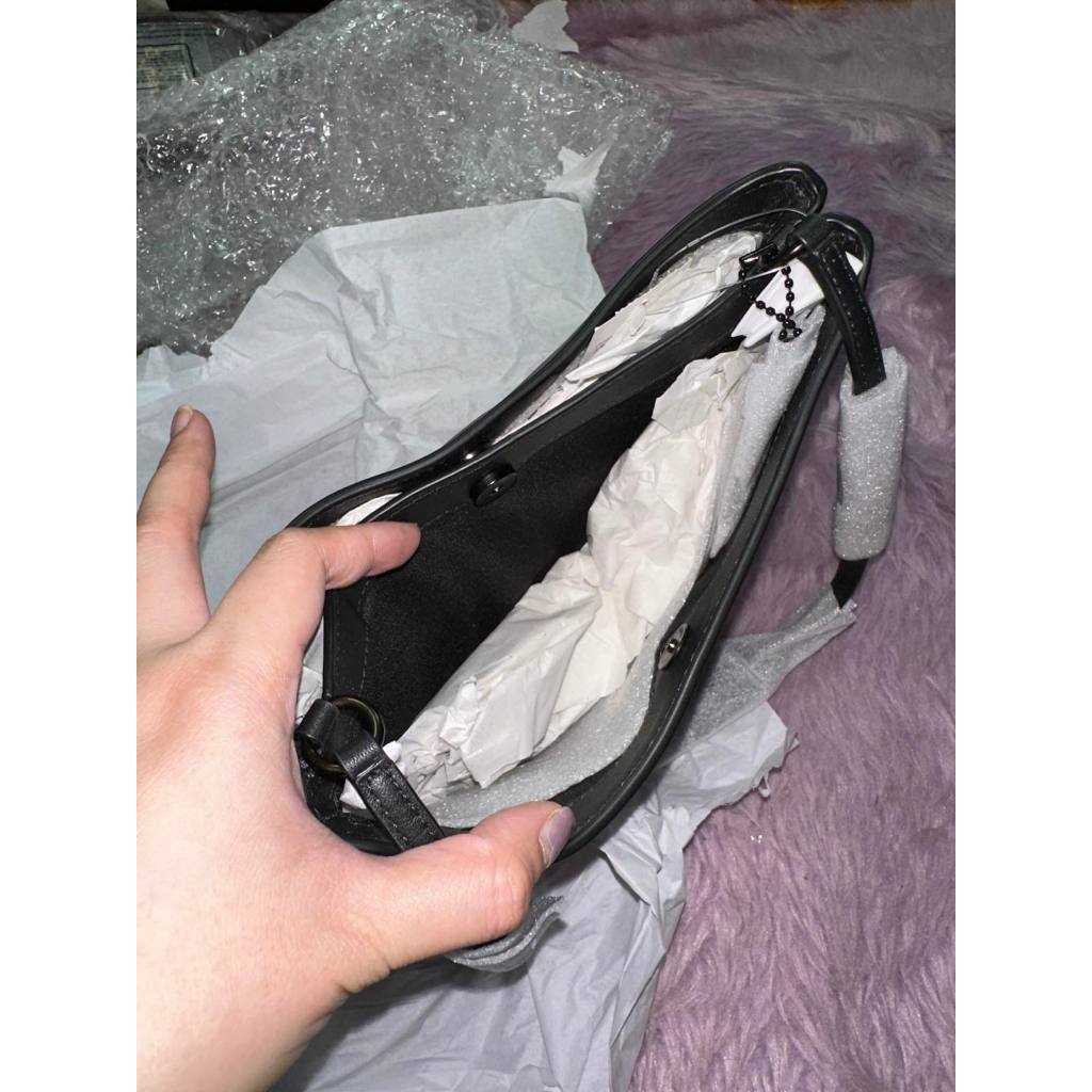 ORIG & IMPORTED CCH Penelope Shoulder Black Bag
