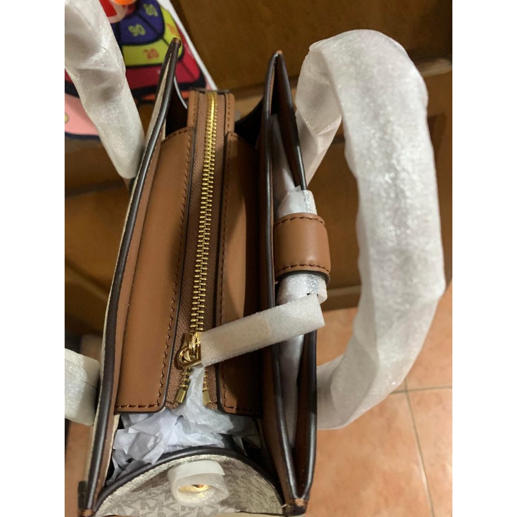 ORIG & IMPORTED MK Gabby Small Logo Satchel White Bag