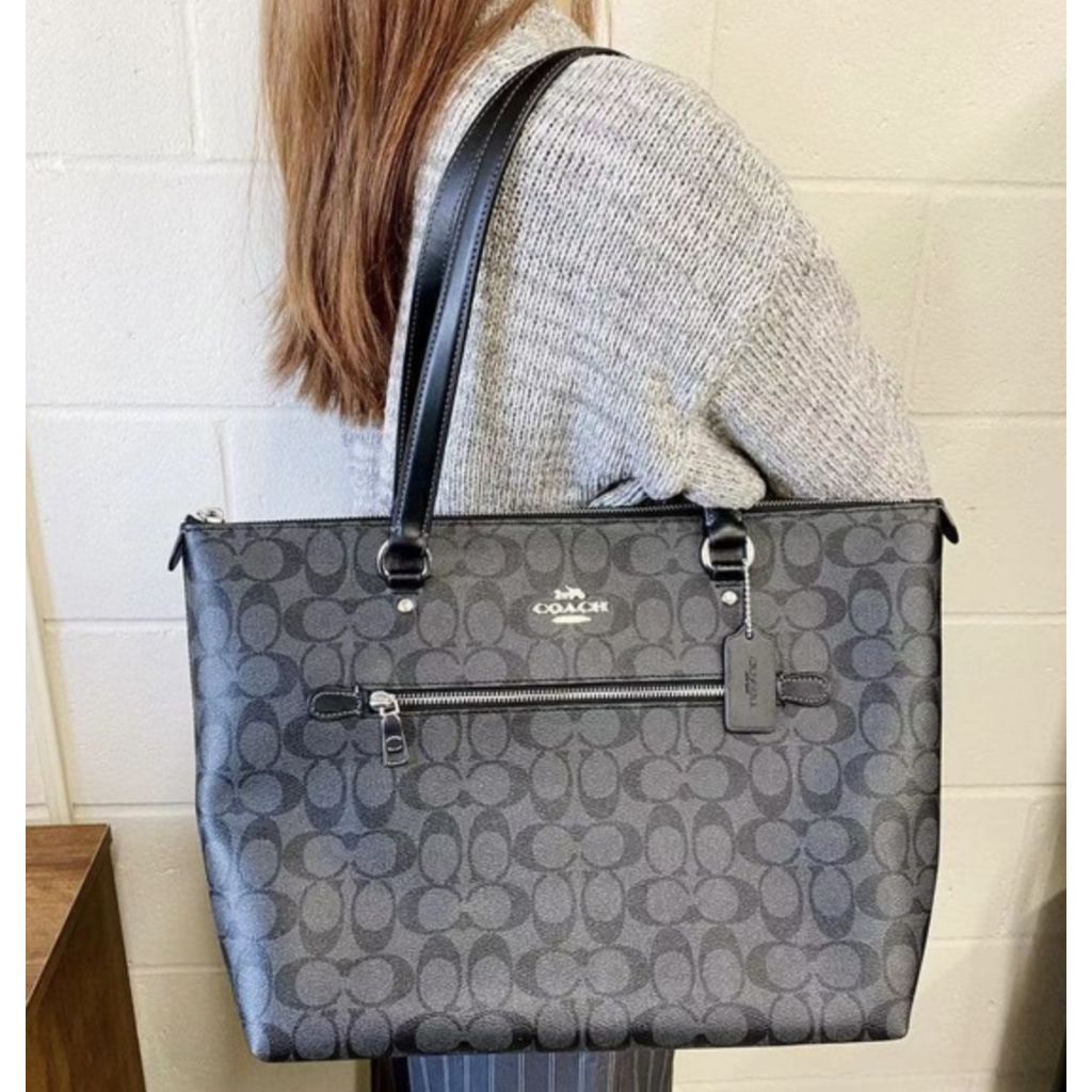 ORIG & IMPORTED CCH Gallery Tote Black Bag In Signature Canvas