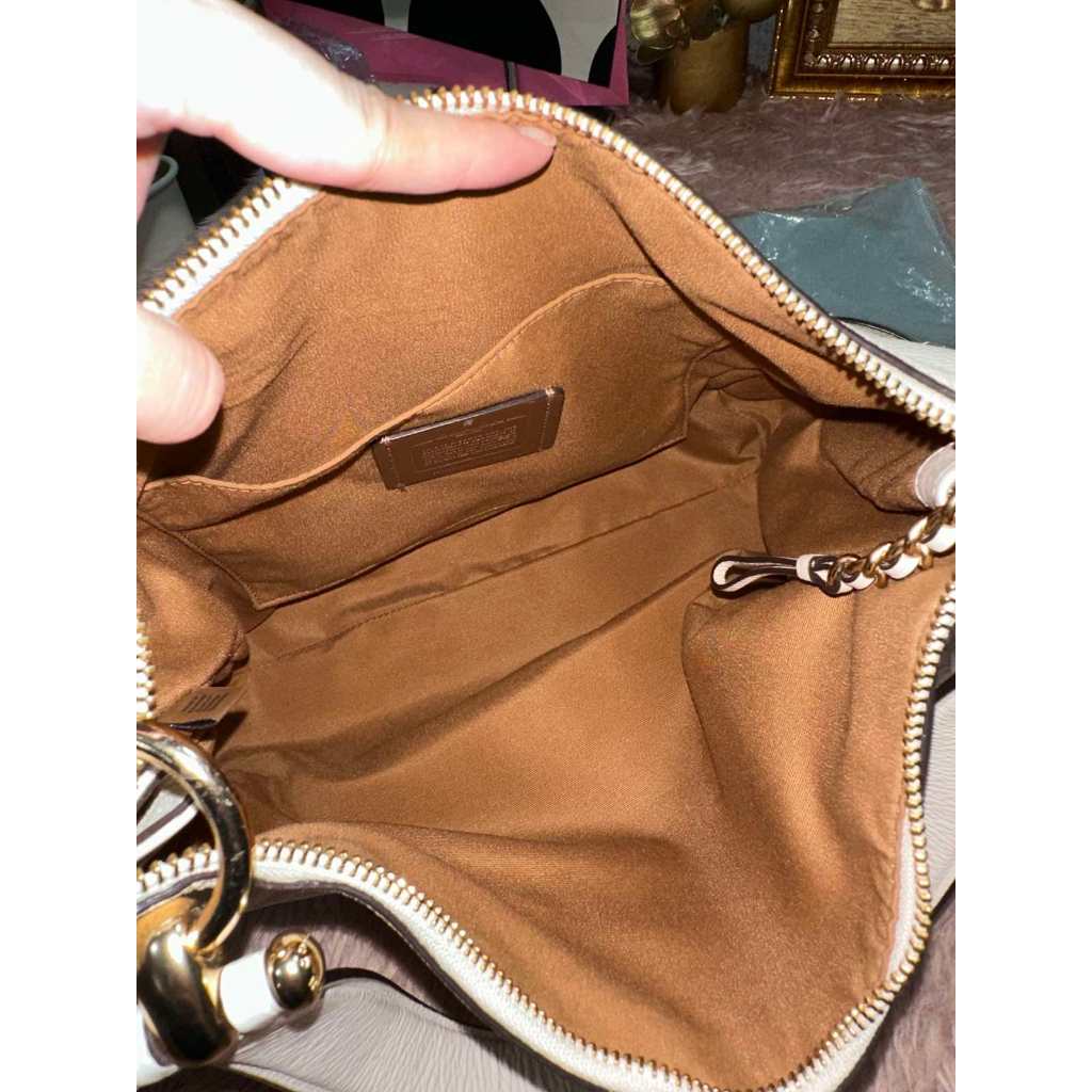 ORIG Preloved CCH Clarkson Hobo White Bag