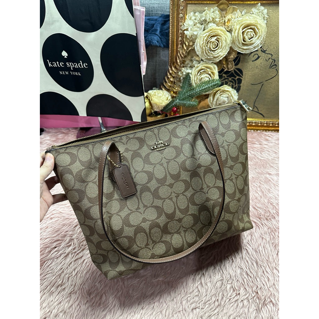 ORIG Preloved CCH Zip Top Medium Tote Bag Khaki Brown