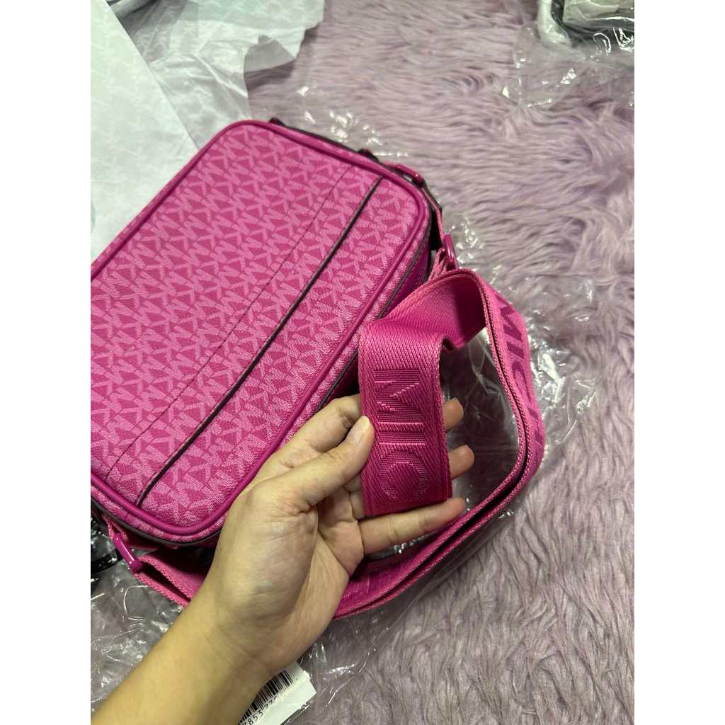 ORIG & IMPORTED MK Maeve Large Signature Logo Crossbody Camera Bag Pink / Red
