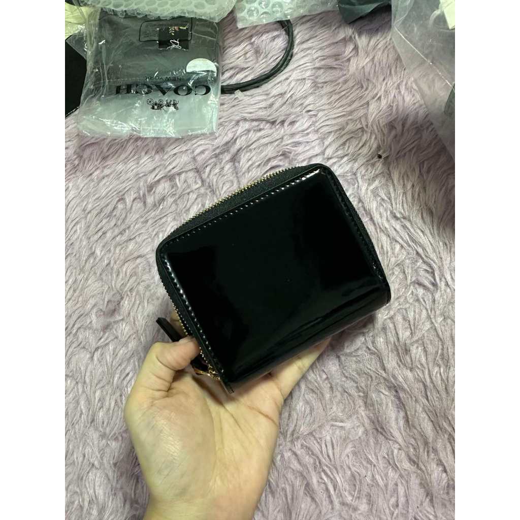 ORIG & IMPORTED TB Emerson Black Patent Small Wallet