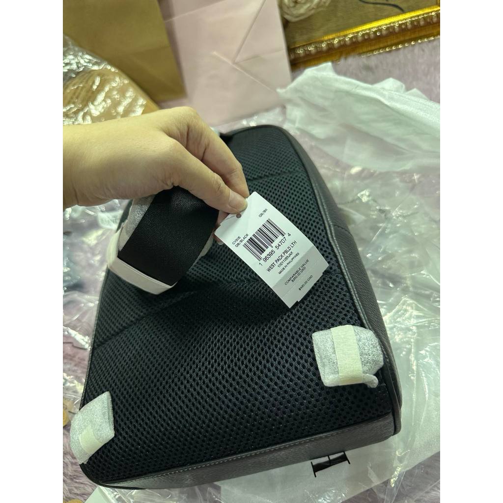 ORIG & IMPORTED CCH West Pack Men Black Body Bag