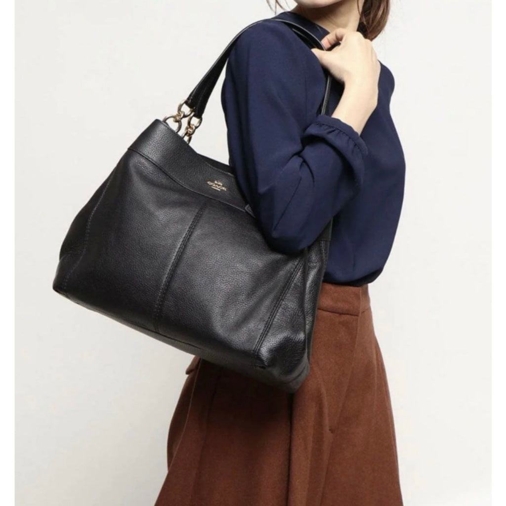 ORIG Preloved CCH Lexy Large Navy Blue Shoulder Bag