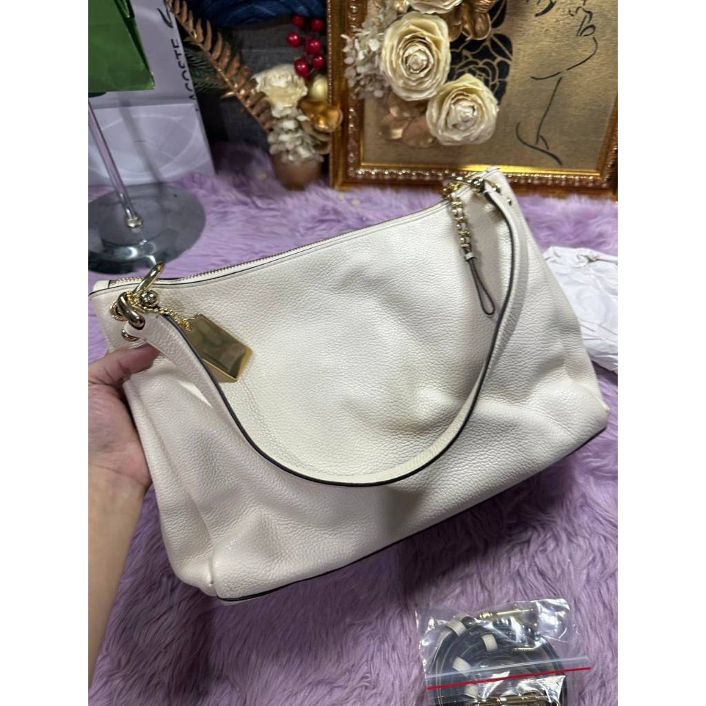 ORIG Preloved CCH Mia Shoulder White Bag