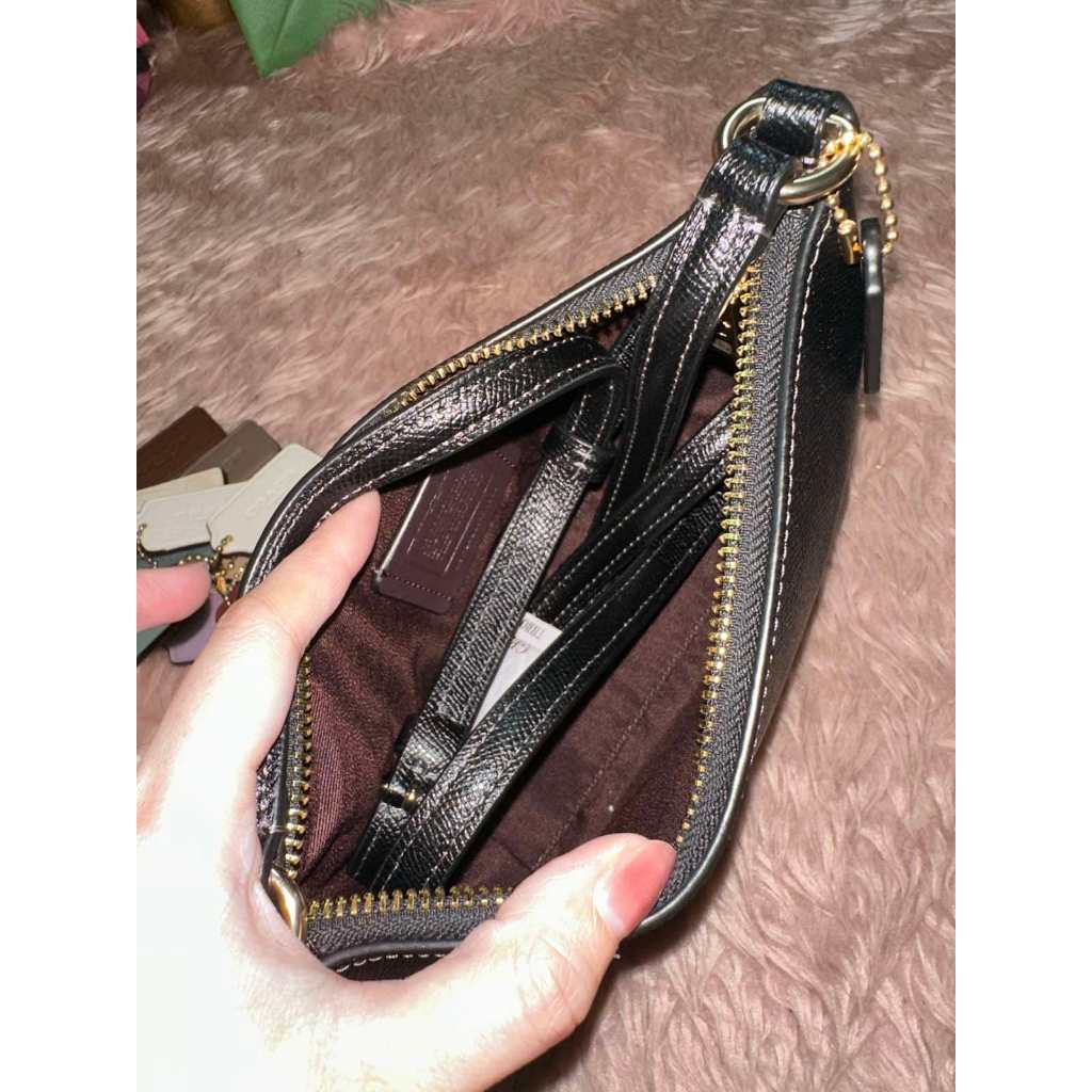 ORIG Preloved CCH Zip Top Crossbody Small Black Bag