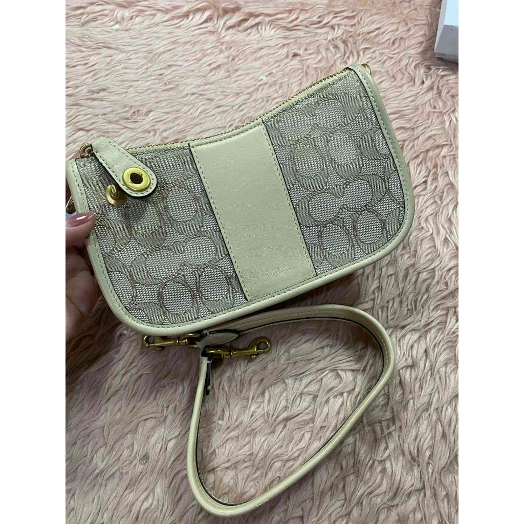 ORIG Preloved CCH Swinger Small Beige Bag 20 In Signature Jacquard