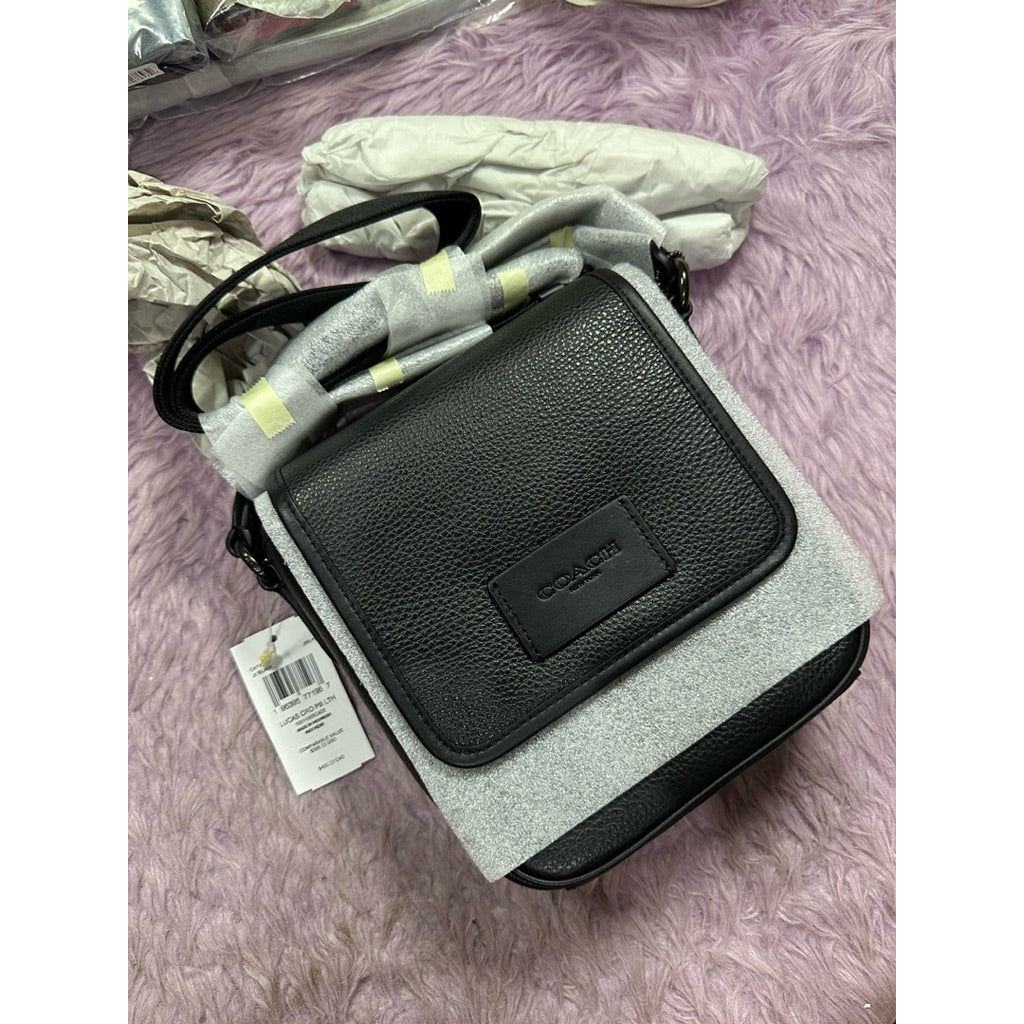 ORIG & IMPORTED CCH Lucas Crossbody Black Men Bag Pebbled Leather