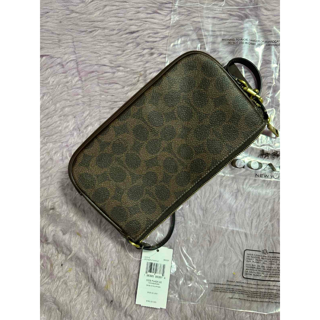 ORIG & IMPORTED CCH Retail Plaza 18 and 22 Small Shoulder Bag Maple Brown