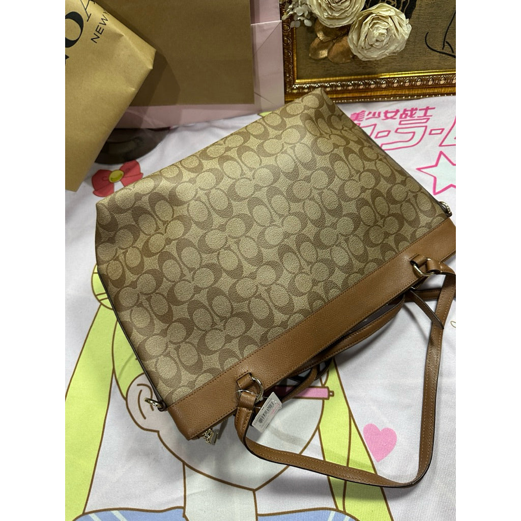 ORIG & IMPORTED CCH RARE Signature Tyler Tote Large Bag in Khaki Brown