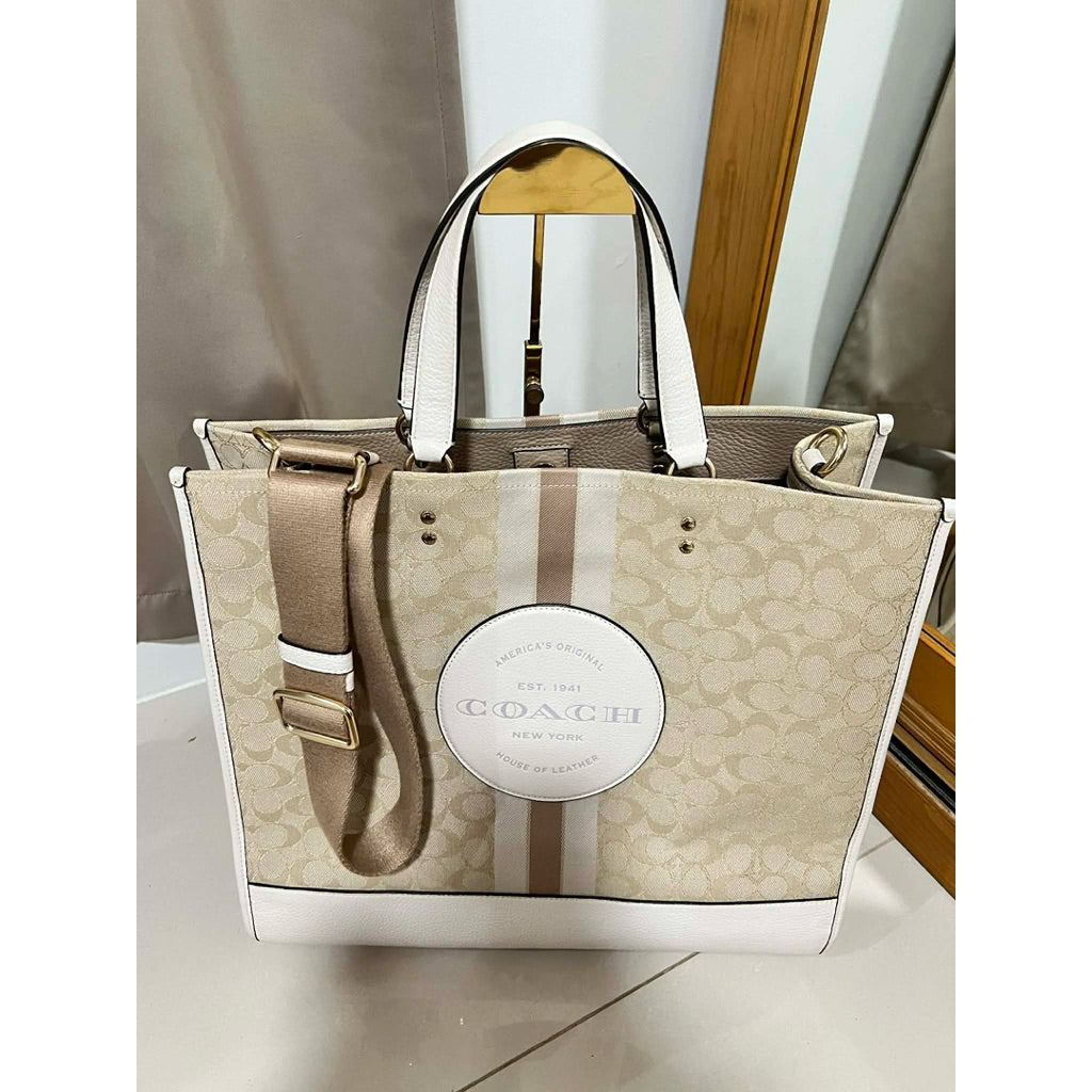 ORIG Preloved CCH Dempsey Large Tote White Bag 40 In Signature Jacquard