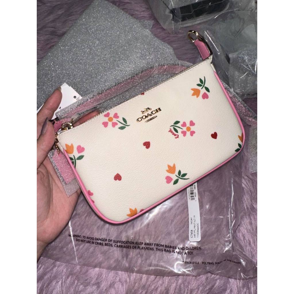 ORIG & IMPORTED CCH Nolita 19 In Floral White Small Kilikili Bag