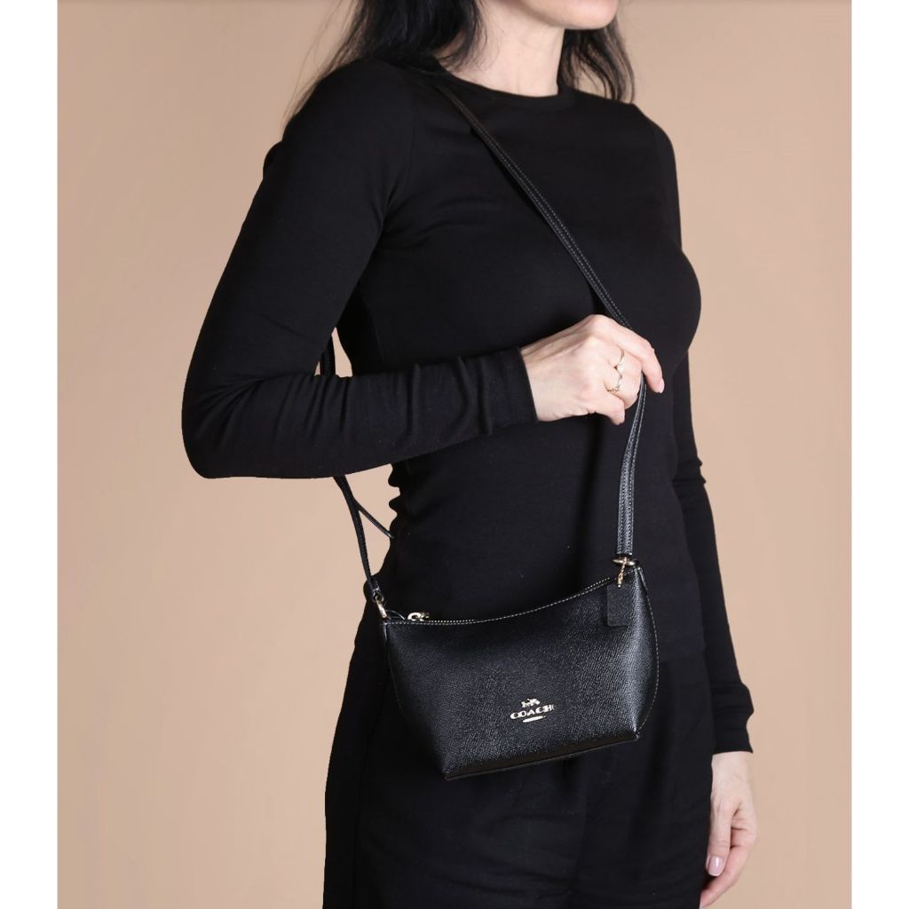 ORIG Preloved CCH Zip Top Crossbody Small Black Bag