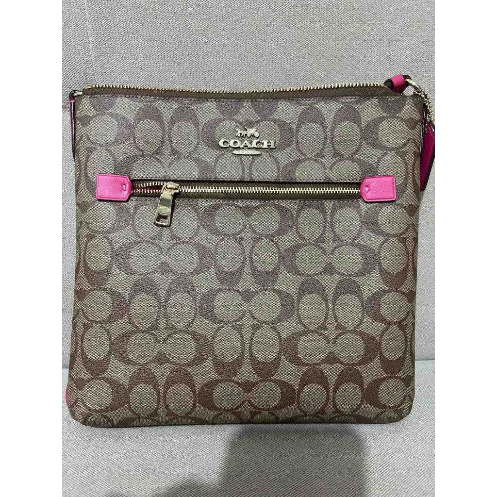 ORIG & IMPORTED CCH Rowan File Bag in Khaki/Pink