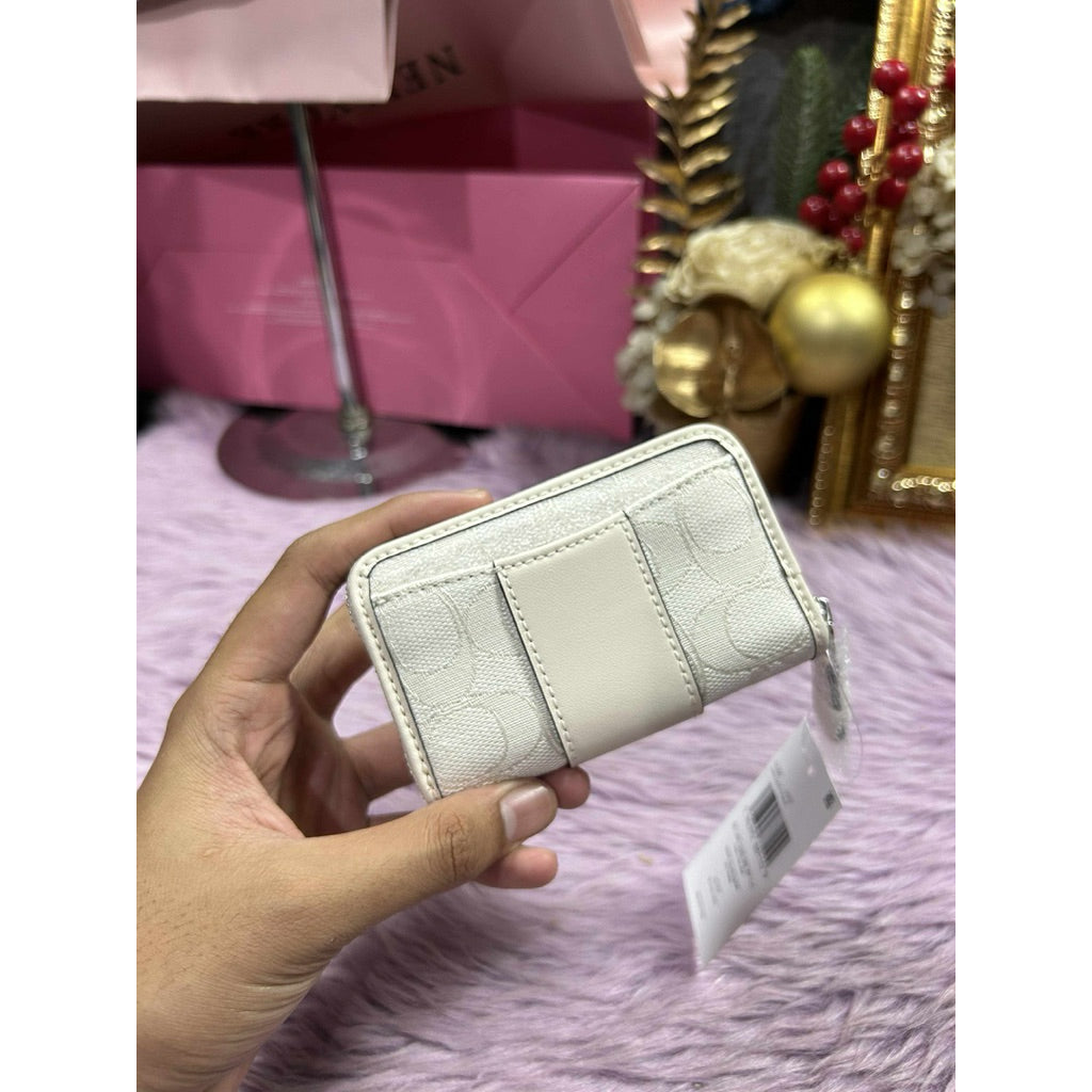ORIG & IMPORTED CCH Essential Small Zip Around Card Case In Signature Jacquard White Wallet