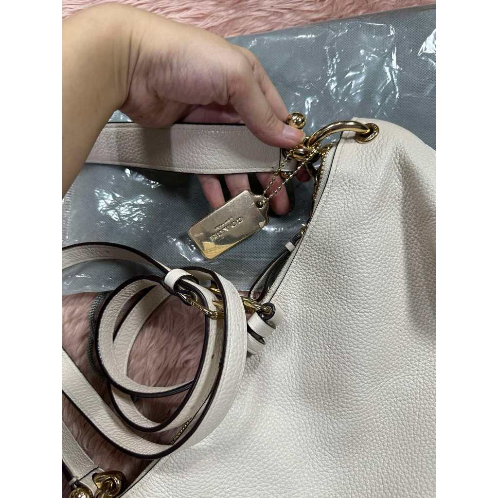ORIG Preloved CCH Clarkson Hobo White Bag