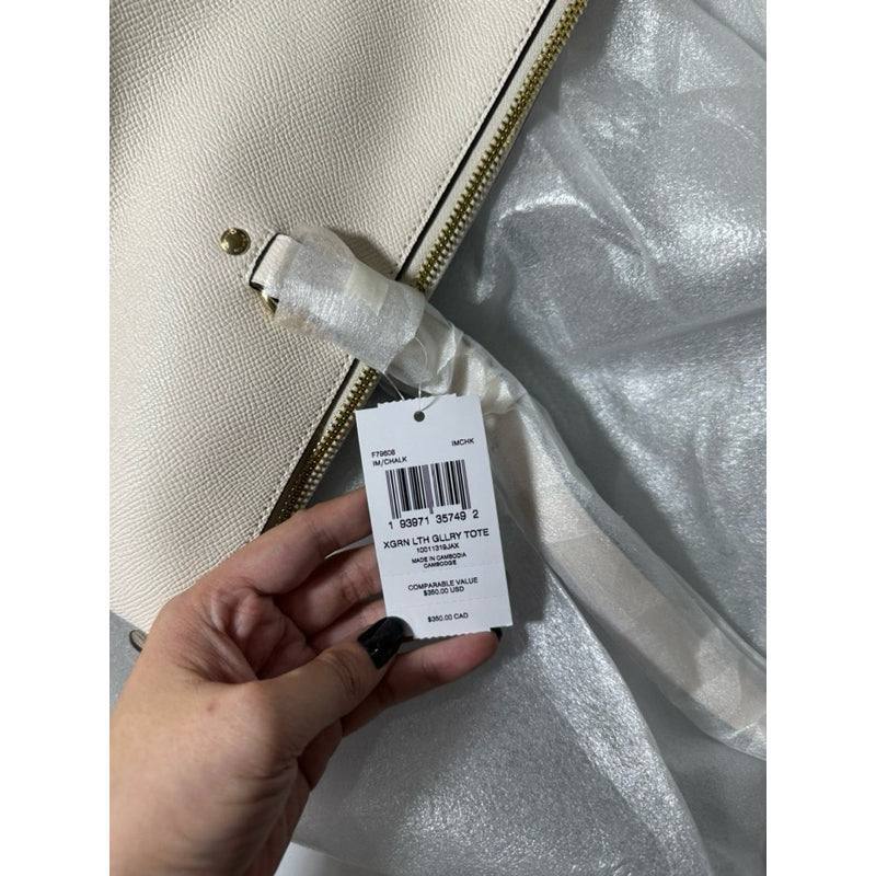 AUTHENTIC/ORIGINAL CCH Gallery Tote Bag in Chalk White