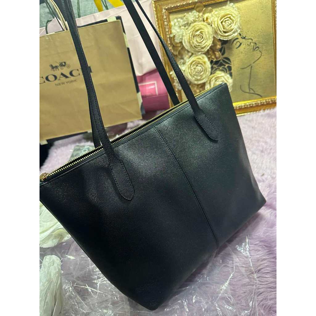 ORIG Preloved CCH Zip Top Tote Medium Black Bag