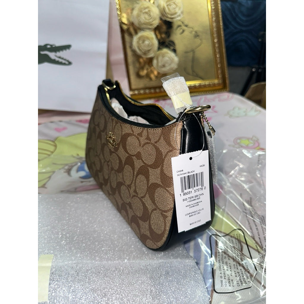 ORIG & IMPORTED CCH Teri Shoulder Bag in Khaki/Black