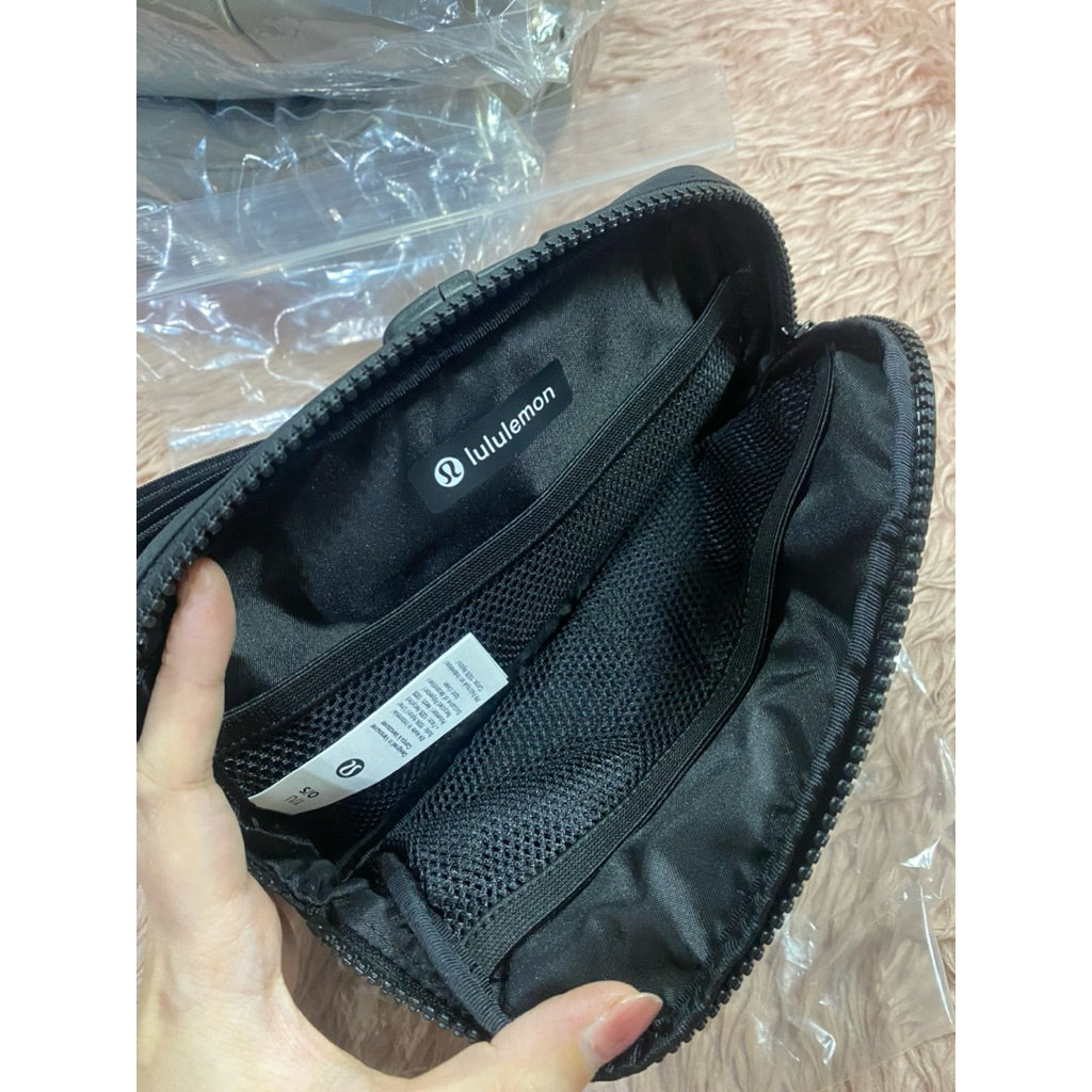 ORIG & IMPORTED Lululemon Everywhere Belt Nylon Small Bag 1L Black Pink