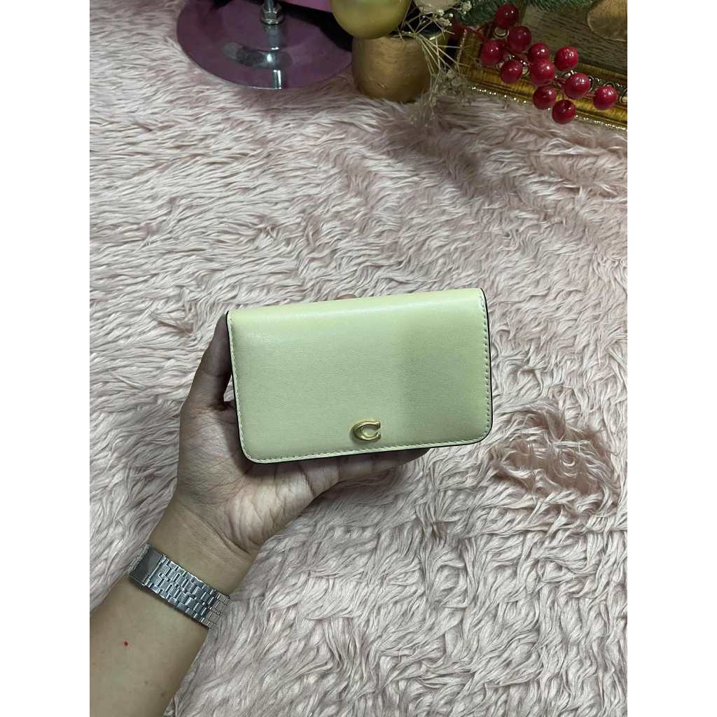 ORIG & IMPORTED CCH Retail Essential Slim Card Case Yellow Wallet