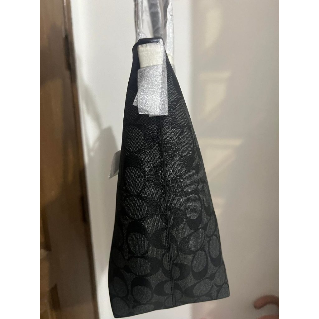 ORIG & IMPORTED CCH Gallery Tote Black Bag In Signature Canvas
