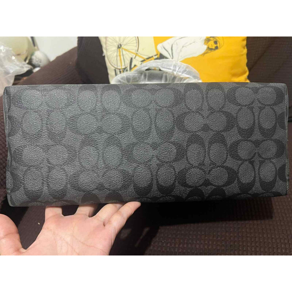 ORIG & IMPORTED CCH Gallery Tote Black Bag In Signature Canvas