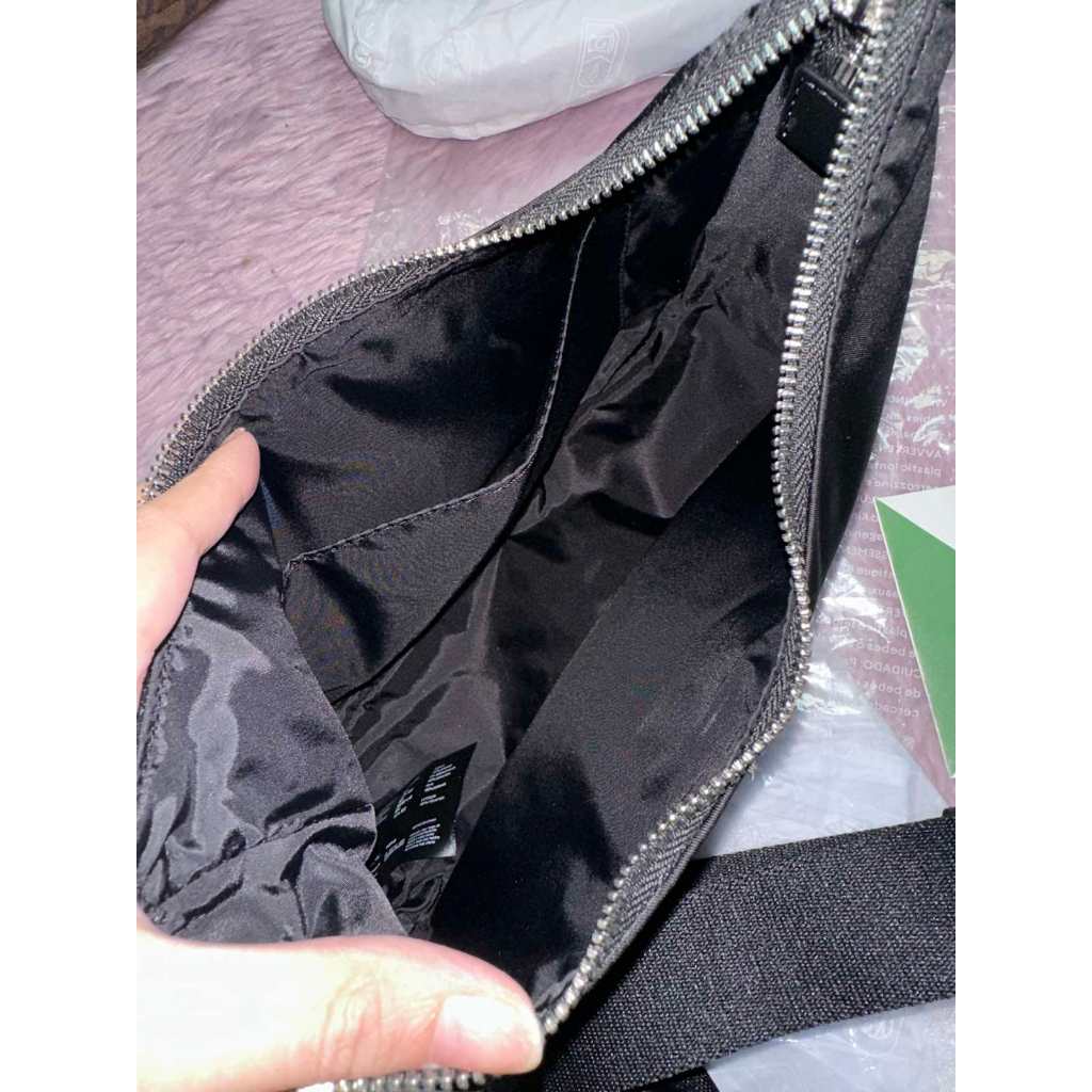 ORIG Preloved LCT Izzie Shoulder Black Nylon Bag