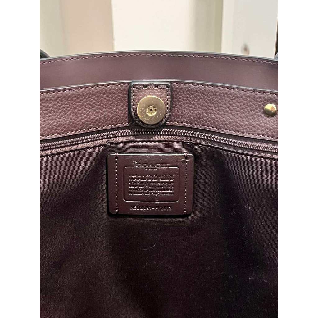 ORIG Preloved CCH  Town Tote Black Large Bag