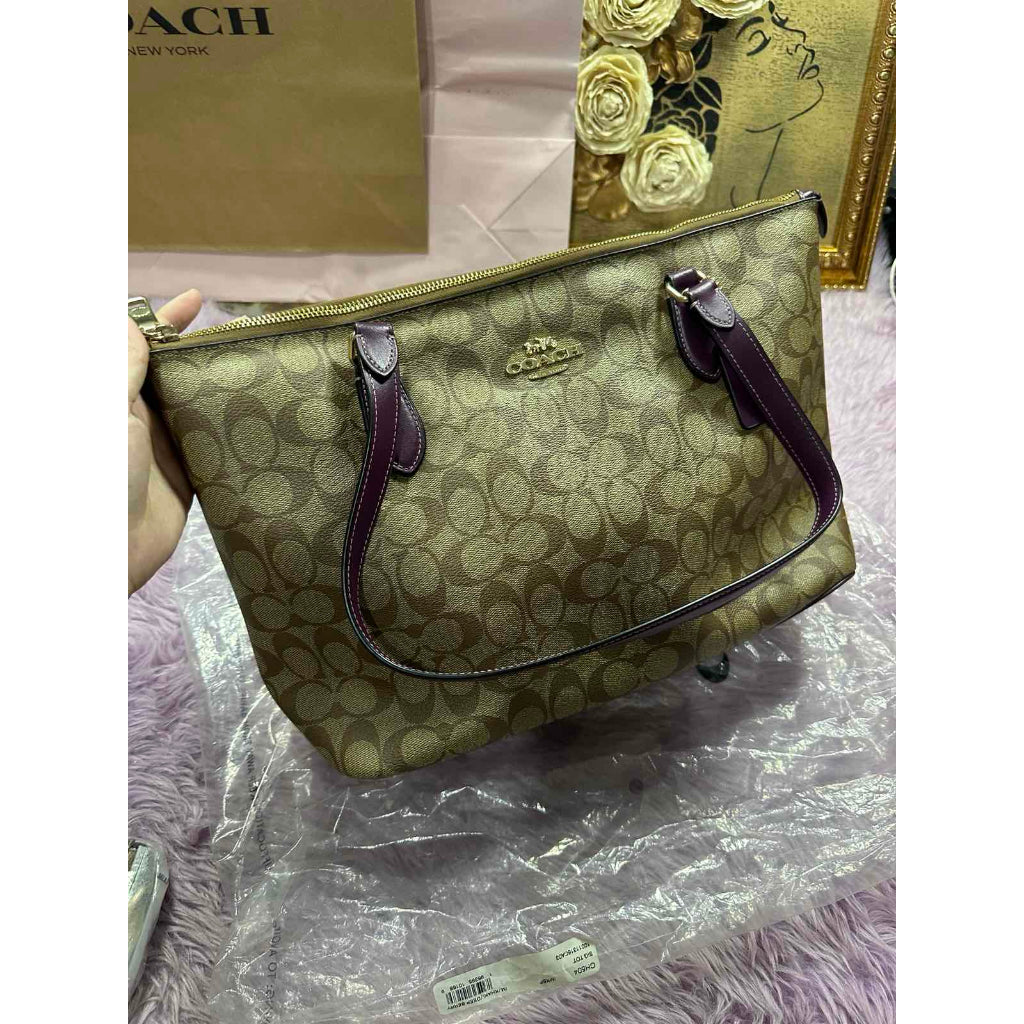 ORIG Preloved CCH gallery large tote bag in Khaki Brown/Berry