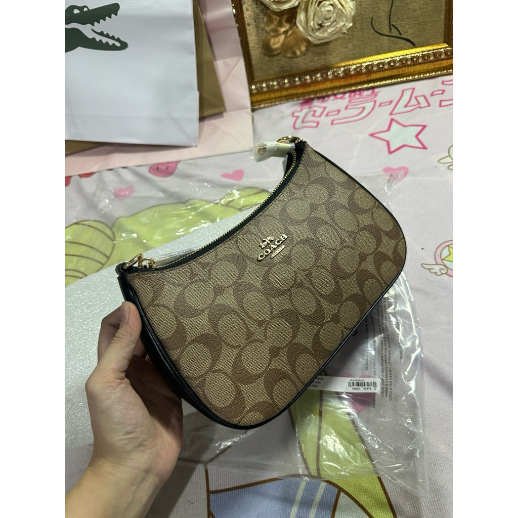 ORIG & IMPORTED CCH Teri Shoulder Bag in Khaki/Black