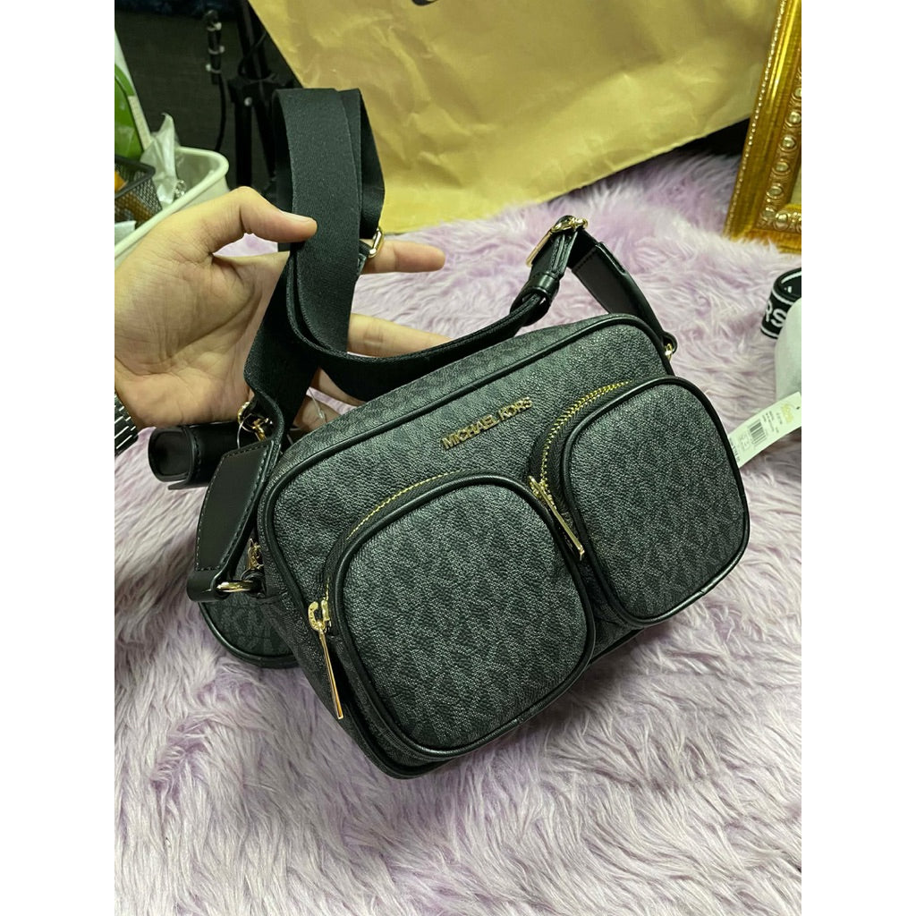 ORIG & IMPORTED MK Jet Set Medium Signature Logo Square Crossbody Bag with Case for Airpods