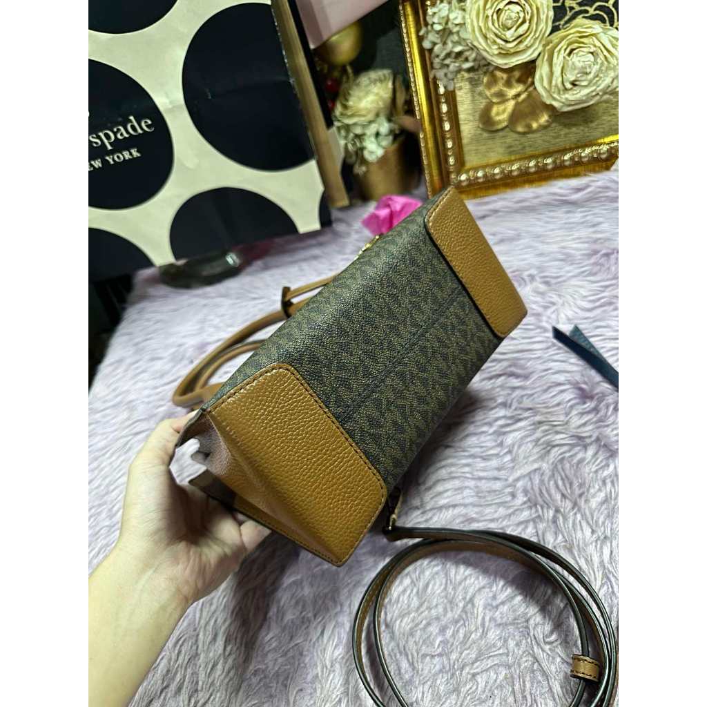 ORIG Preloved MK Mercer Medium Leather Crossbody Brown Bag