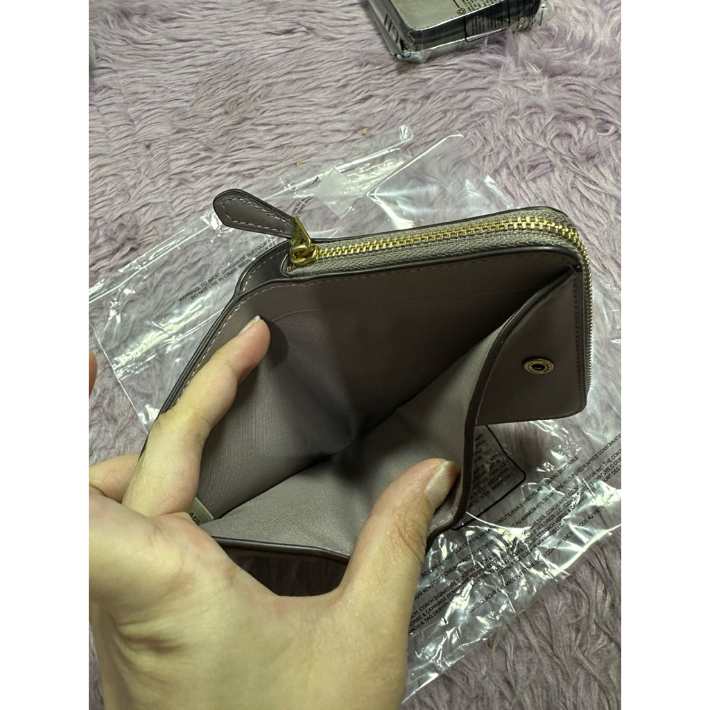 ORIG & IMPORTED CCH Retail Billfold Small Wallet Green / Blue / Taupe