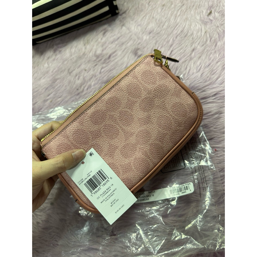 ORIG & IMPORTED CCH Retail Plaza 18 and 22 Small Shoulder Bag Pink