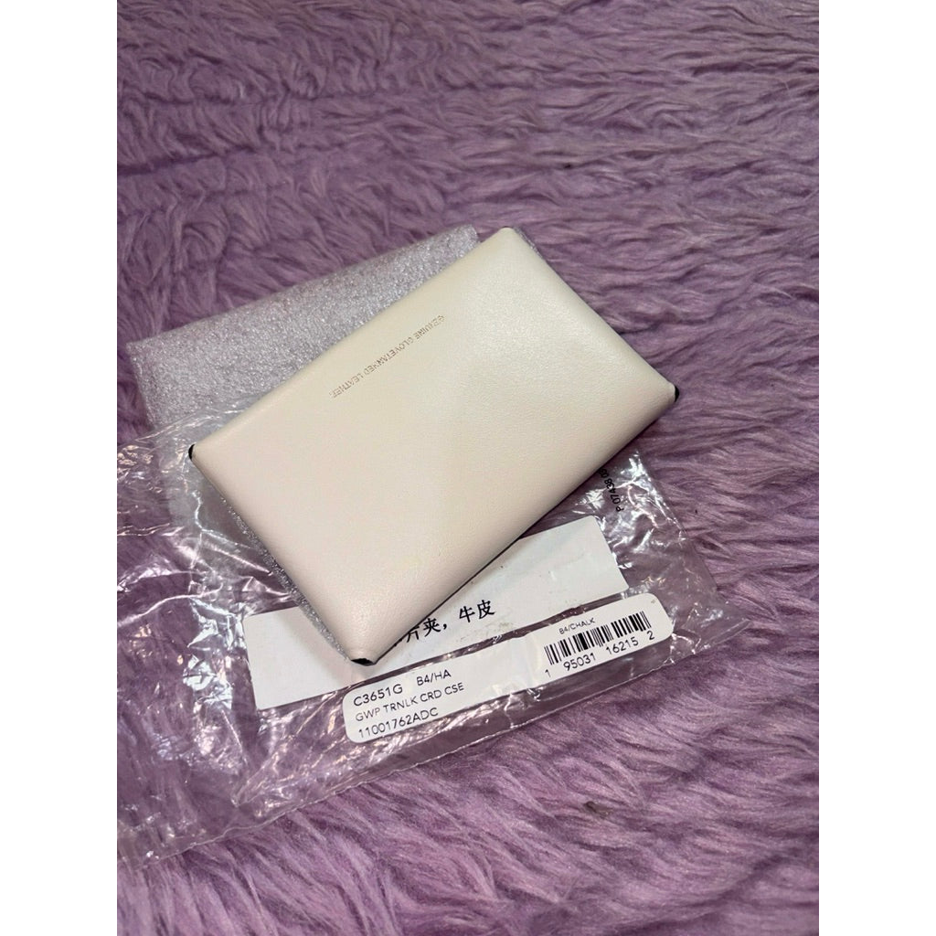 ORIG & IMPORTED CCH Turnlock Card Case Small Wallet White