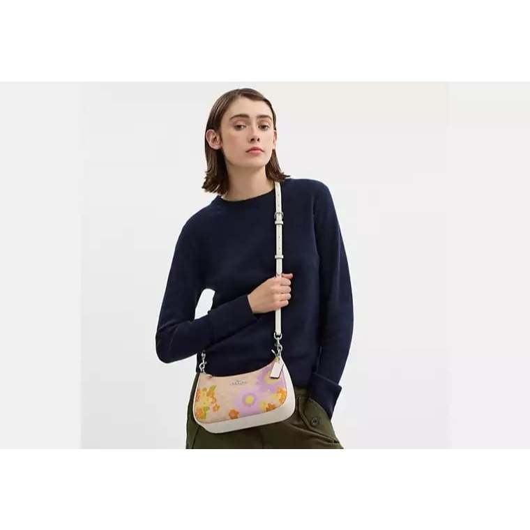 ORIG & IMPORTED CCH Teri Shoulder Bag In Signature Canvas With Floral Print