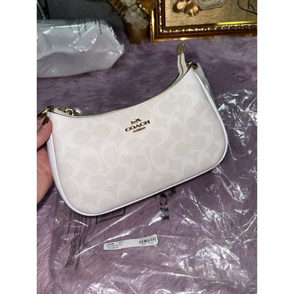 ORIG & IMPORTED CCH Teri Shoulder Bag In Signature Canvas Glacier White