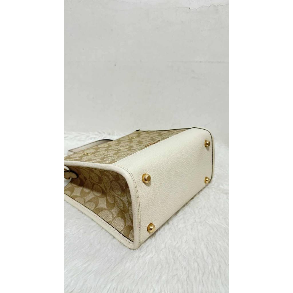 ORIG Preloved CCH Dempsey Tote Bag 22 In Signature Canvas Light Khaki